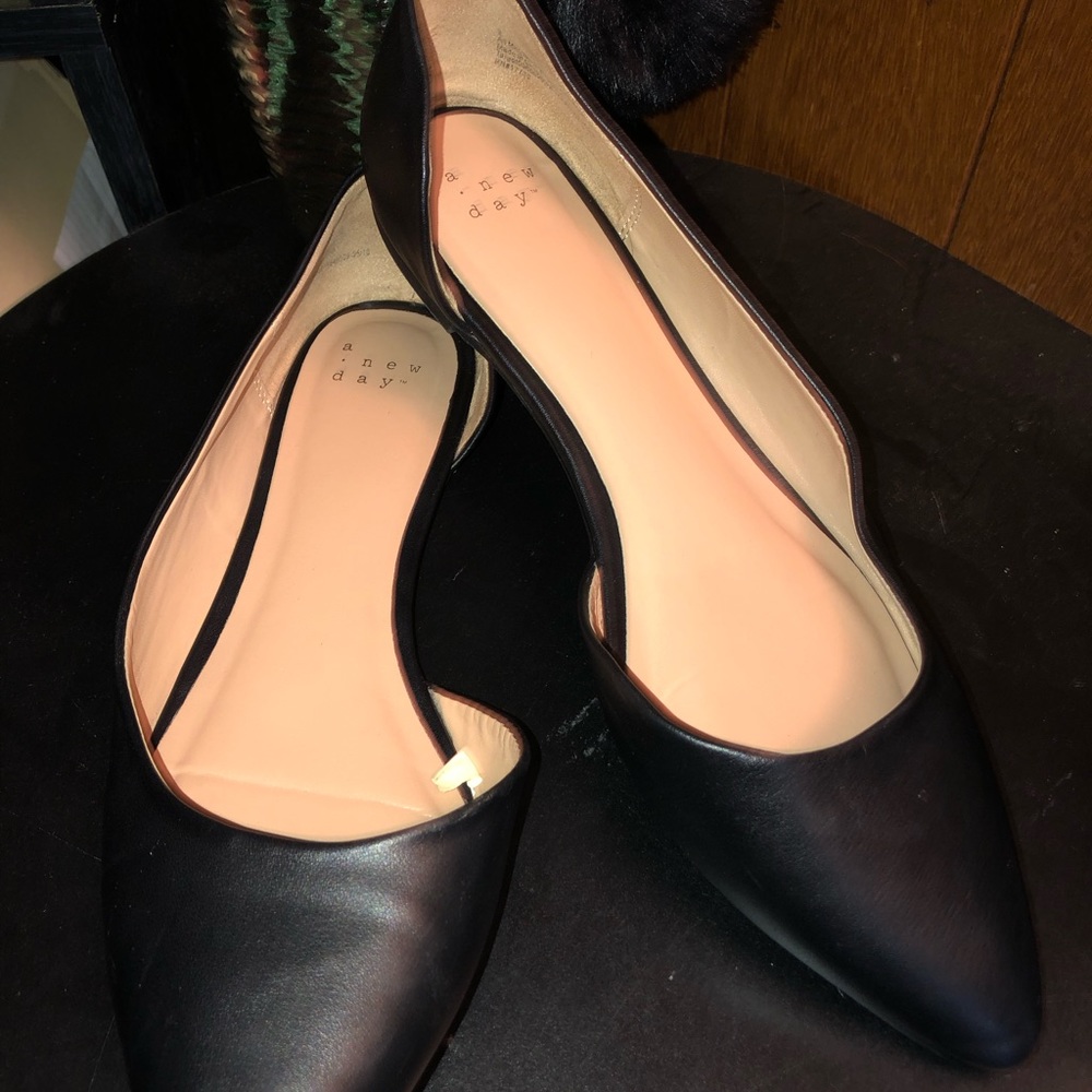 Black flats